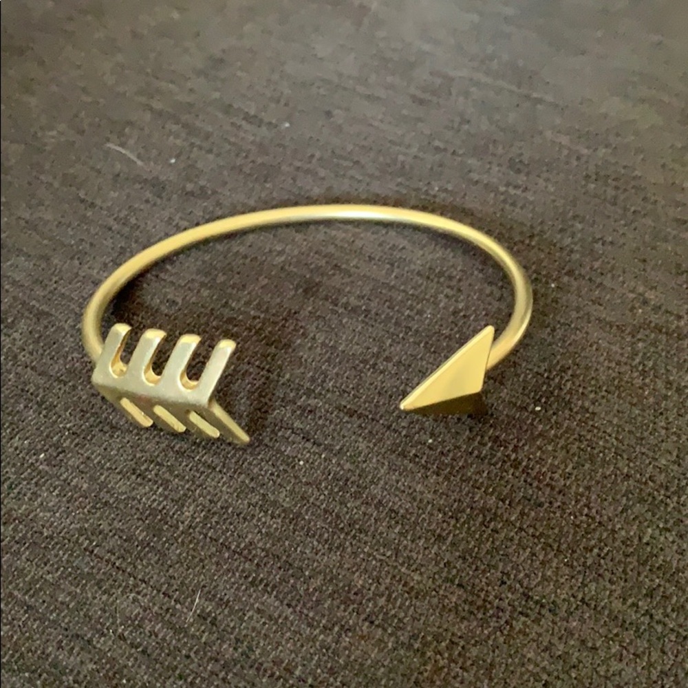 Arrow Cuff bracelet
